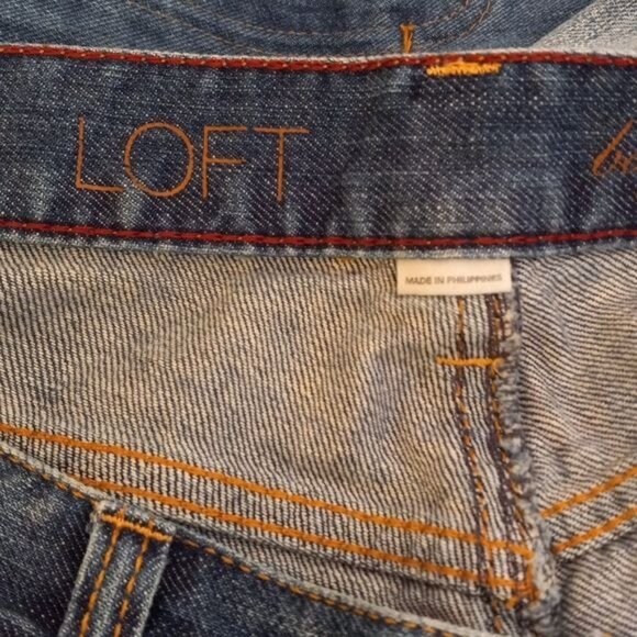 Ann Taylor Loft Size 8 Jeans Boyfriend Distressed Blue Denim - Picture 11 of 13